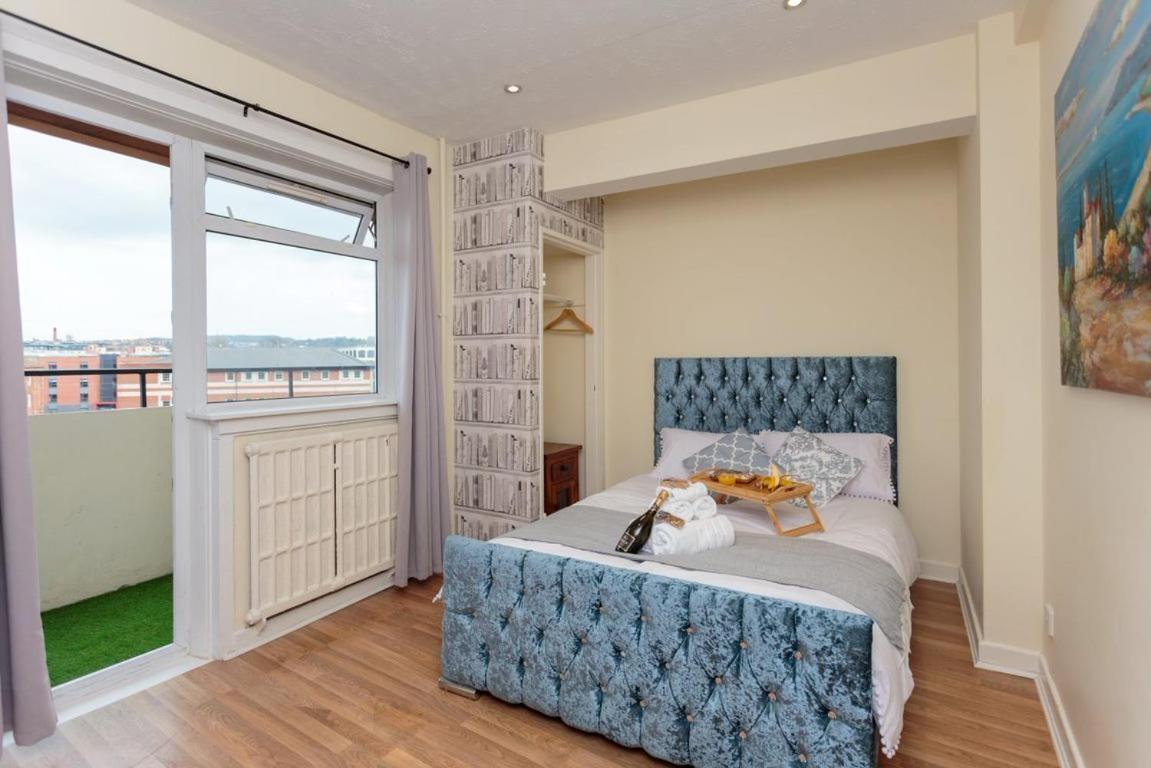 Gorgeous 3-Bed Flat, 15 Minutes To City Centre Edimburgo Esterno foto
